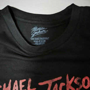 Michael Jackson - Thriller Zombies Official Unisex T Shirt ( Men M , L) ***READY TO SHIP from Hong Kong***